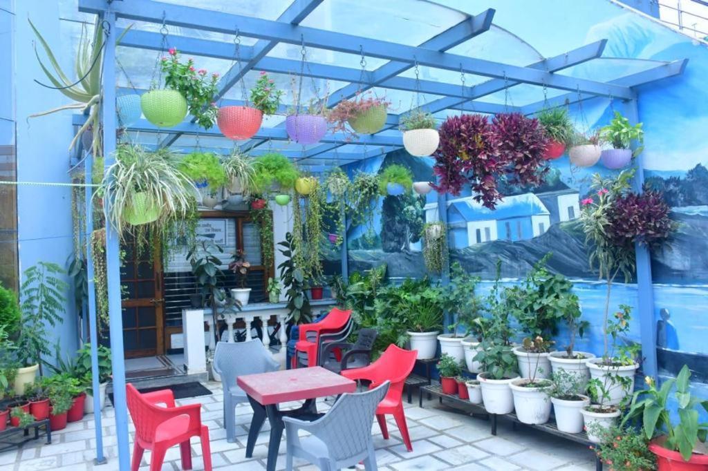 Shreshth Home Stay - Best Family Accommodation - 3Km From Har Ki Pauri, Haridwar, Uttarakhand ภายนอก รูปภาพ